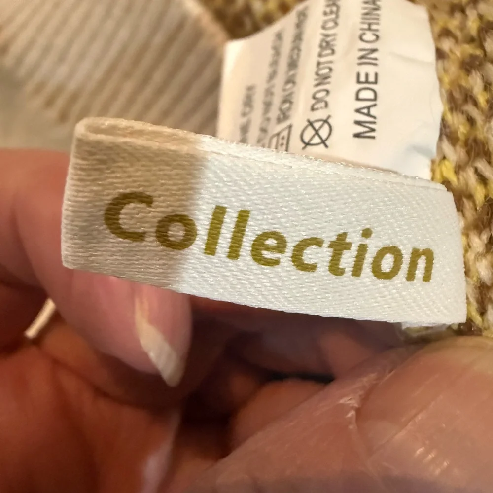 Women Moment Collection smiley face sweater Size L - Picture 8 of 9